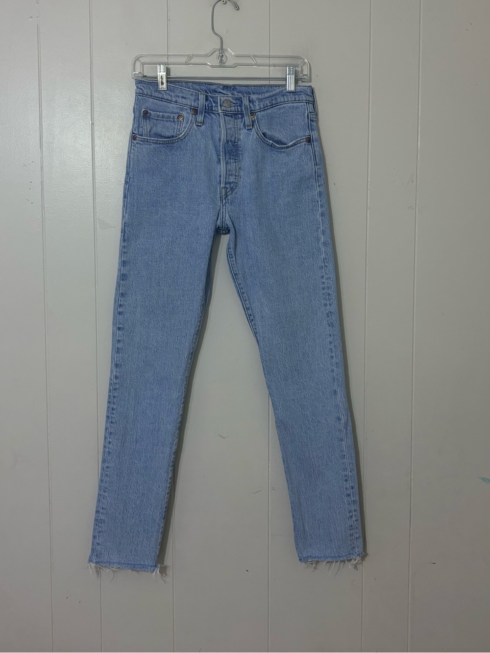 Levi’s 501 Skinny Jeans Size 26 Light Wash Raw Hem Button Fly